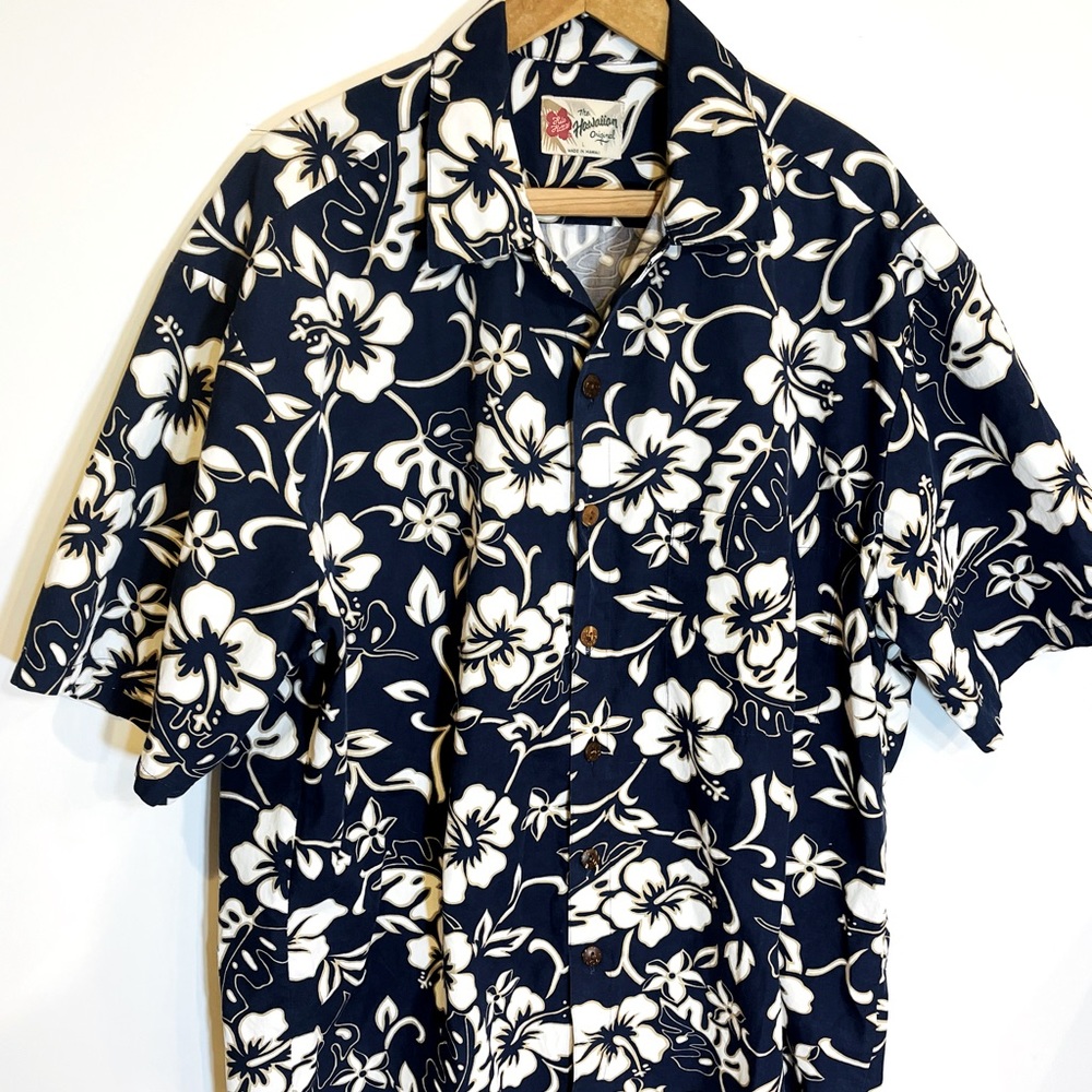 The  Hawaiian original shirt made in Hawaii